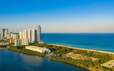 14 Amazing Beaches In Miami For Families!